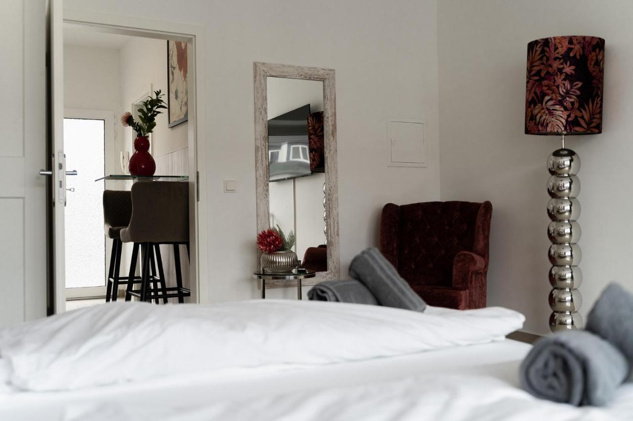 City Apartments By Junik Apartments เครเฟลด์ ภายนอก รูปภาพ