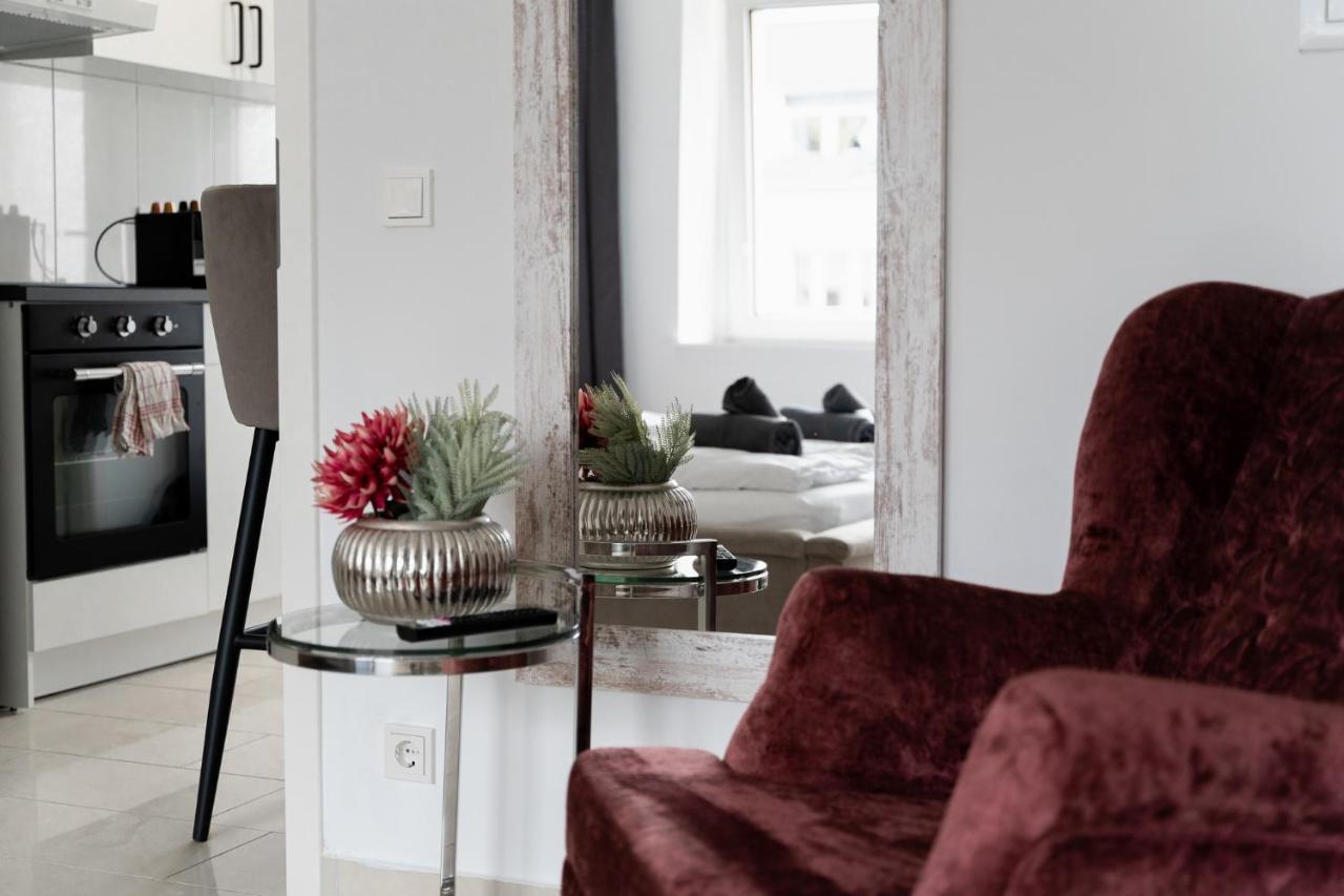 City Apartments By Junik Apartments เครเฟลด์ ภายนอก รูปภาพ