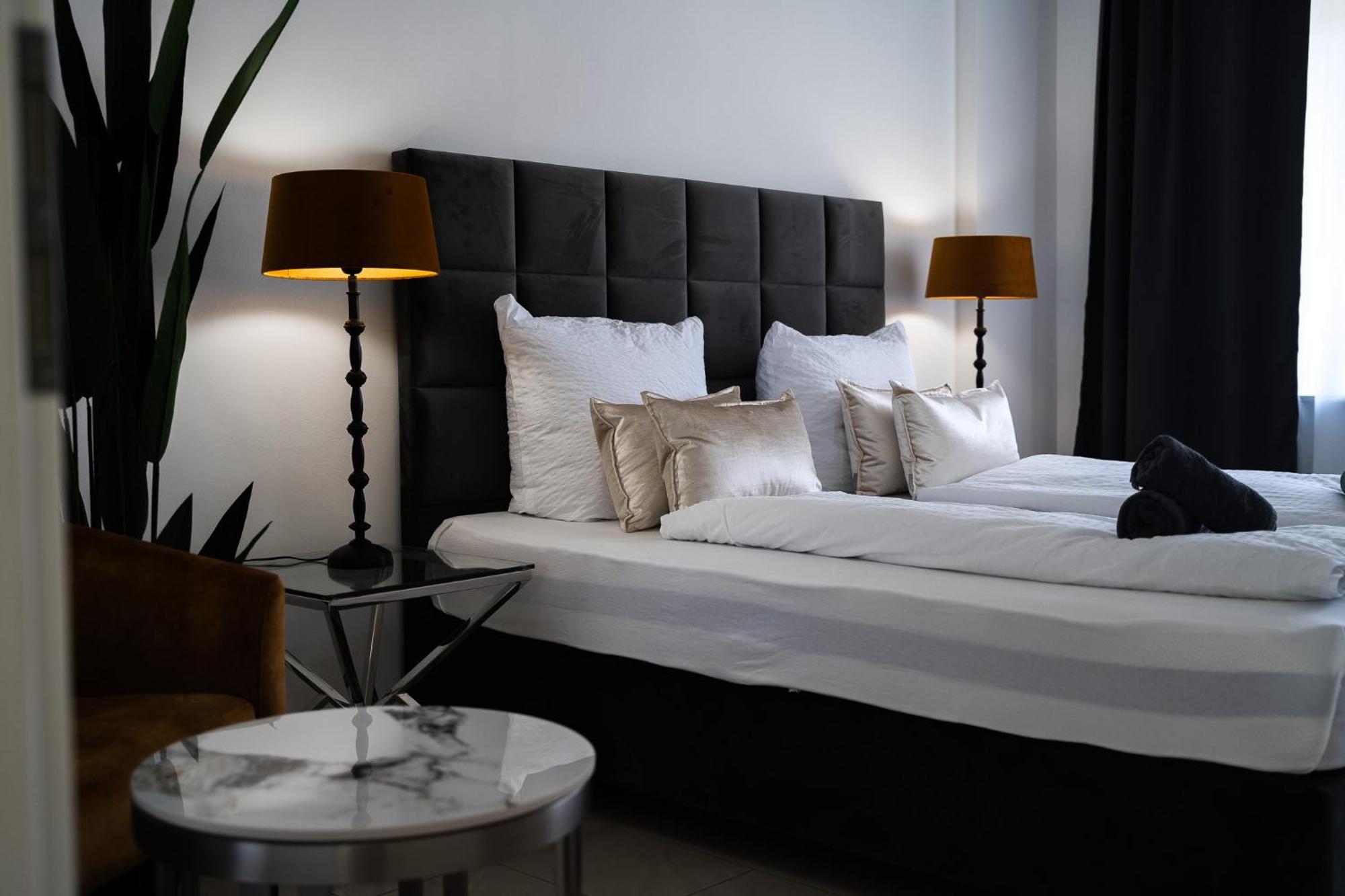 City Apartments By Junik Apartments เครเฟลด์ ภายนอก รูปภาพ